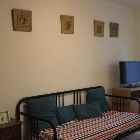 Comodo Al Lago E Gardaland Apartamento